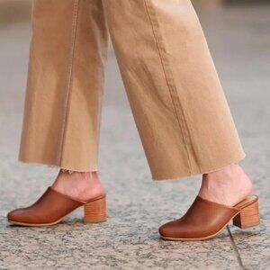 Nisolo All-Day Heeled Mule Slip On Leather Clogs Shoes Brandy Size 7 LIKE NEW